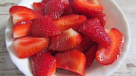 Рецепт клубничного смузи с овсяными хлопьями