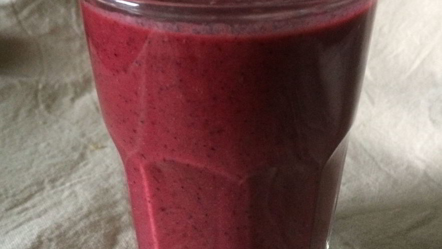 Рецепт осеннего ягодного смузи