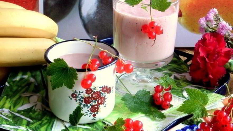 Рецепт смородинового смузи