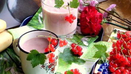 Рецепт смородинового смузи