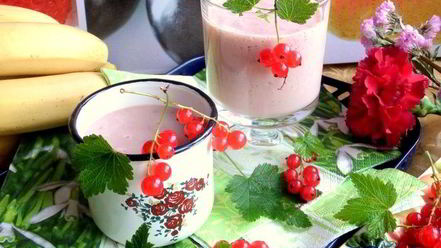 Рецепт смородинового смузи