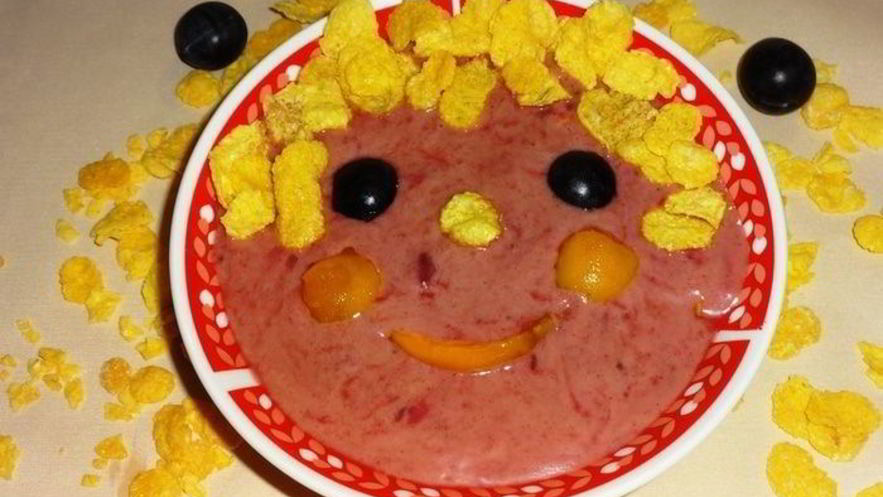 Рецепт смузей-боула улыбка лета