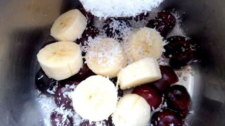 Рецепт смузей черешенка