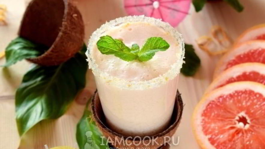 Рецепт смузей из красного грейпфрута и кокосового молока