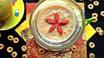 Рецепт смузей с курагой, фасолью и отрубями