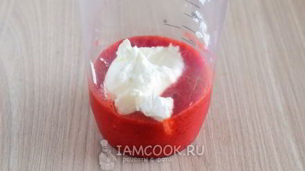 Рецепт смузей с замороженной клубникой