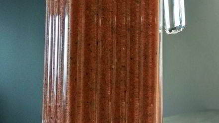 Рецепт томатна-базиликового смузи с чесноком