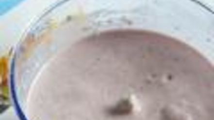 Рецепт ягодно-бананового смузи на кокосовом молоке