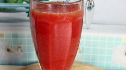 Рецепт пряного томатно-сельдереевый сок