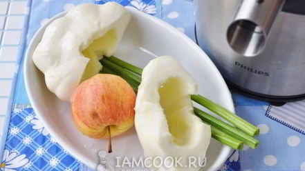 Рецепт сока из свежих овощей с яблоком