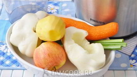 Рецепт сока из свежих овощей с яблоком