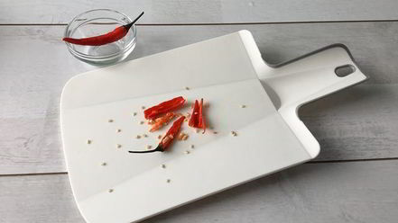 Рецепт томатного сока с зеленой гречкой, сельдереем и сметаной