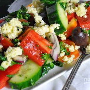 Рецепт Салата Греческого классического с брынзой