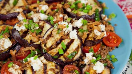 Рецепт Салата из гречки с баклажаном