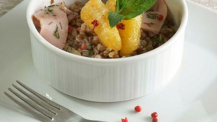 Рецепт салата с гречневой крупой и ветчиной