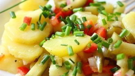 Рецепт берлинского картофельного салата с винегретной заправкой