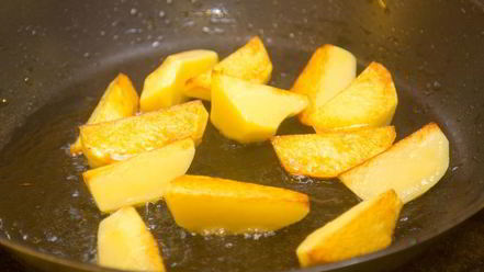 Рецепт картофельного салата с говядиной