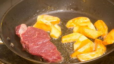 Рецепт картофельного салата с говядиной