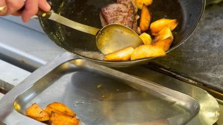 Рецепт картофельного салата с говядиной