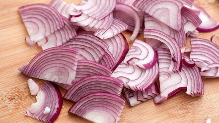 Рецепт картофельного салата с красным луком