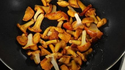 Рецепт картофельного салата с лисичками