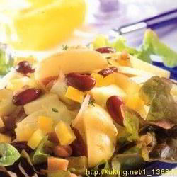 Рецепт Картофельного салата с яблоками и фасолью