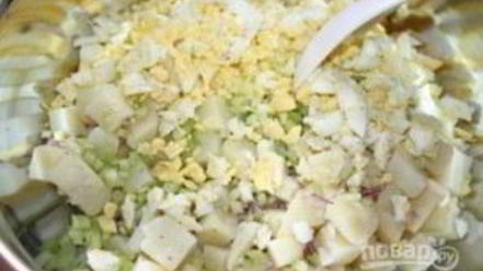 Рецепт картофельного салата с яйцом