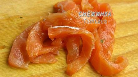 Рецепт салата из картофеля с рикоттой, каперсами и семгой