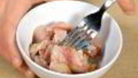 Рецепт салата из молодого картофеля со скумбрией