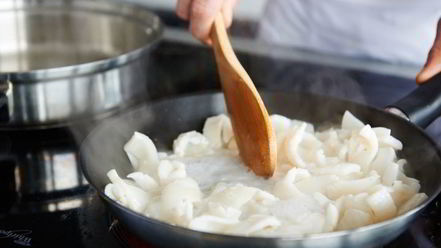 Рецепт салата из молодого картофеля