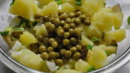 Рецепт салата картофельного с маринованными огурцами