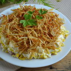 Рецепт Салата с картофельной стружкой