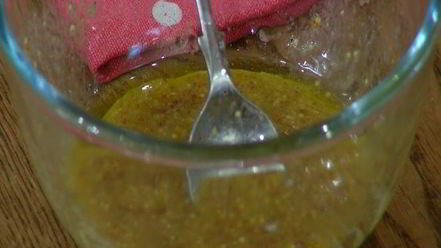 Рецепт салата с молодым картофелем, редисом и кижучем