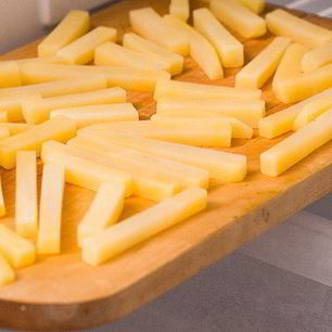 Рецепт Салата с жареной картошкой