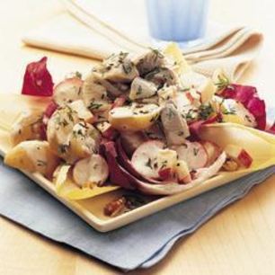 Рецепт Теплого картофельного салата с маринованной сельдью