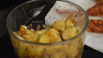 Рецепт теплого картофельного салата