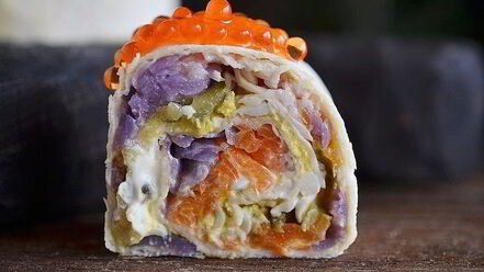 Рецепт оливье с рыбой в рулете