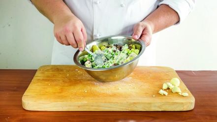 Рецепт оливье с языком