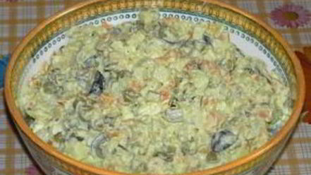 Рецепт салата оливье с капустой