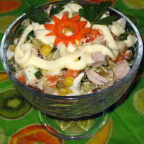 Салат Оливье с кукурузой