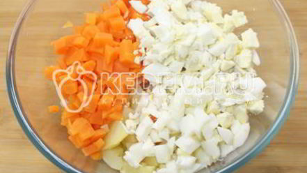 Рецепт салата оливье с курицей и икорной закуской