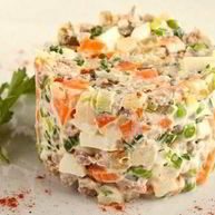 Рецепт Салата Оливье с семгой