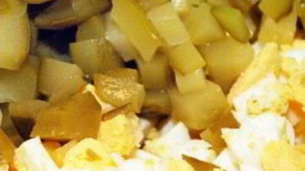 Рецепт салата оливье со свининой