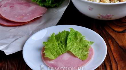 Рецепт салата-закуски оливье в ветчине