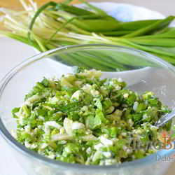 Рецепт Салата из черемши с огурцами