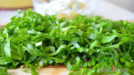 Рецепт салата из черемши с огурцами