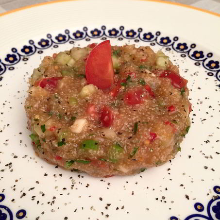 Рецепт Салата из киноа со свежими овощами