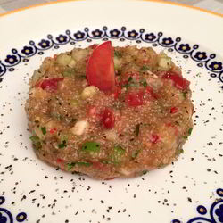 Рецепт Салата из киноа со свежими овощами