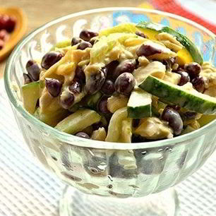 Рецепт Салата из курицы и фасоли