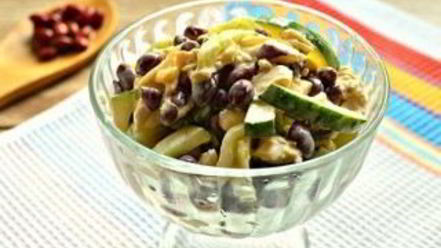 Рецепт салата из курицы и фасоли